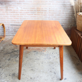 Vintage eettafel uitschuifbaar