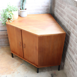 Vintage hoekkast  tv meubel