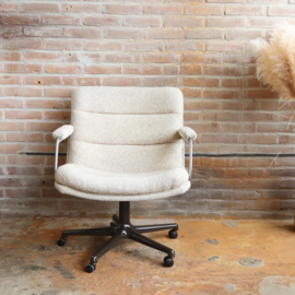 Vintage Artifort fauteuil stof