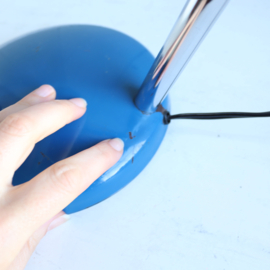 Vintage bureaulamp grote ronde kap metaal blauw