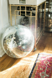 Blog: Party! inspiratie voor discoballen in je interieur!