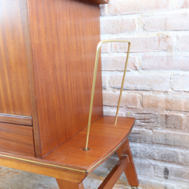 Vintage platenspeler kastje teak messing wieltjes