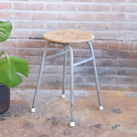Industrieel planten kruk grijs