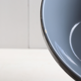 Vintage schaal lichtblauw spikkel jaren 60