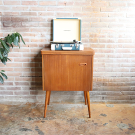 Vintage kast platenspeler (oud naaikastje)