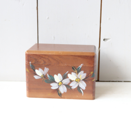 Vintage houten doosje bloem