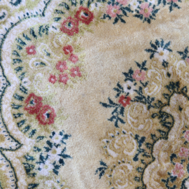 Vintage vloerkleed geel