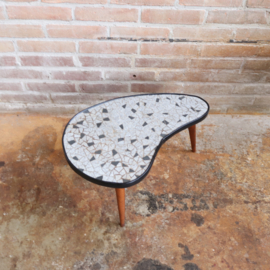 Vintage bijzettafel  hout mozaïek niervormig