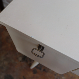 Vintage bureau jaren 60 70 wit