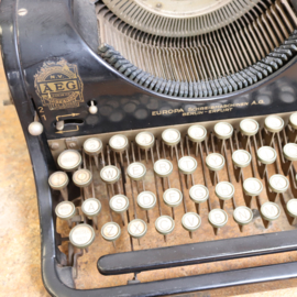 Vintage typemachine aeg zwart