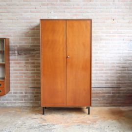 Vintage kledingkast jaren 70 leg planken