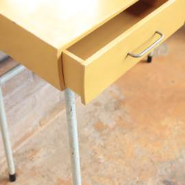 Vintage kaptafel geel