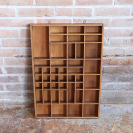 vintage letterbak donker hout