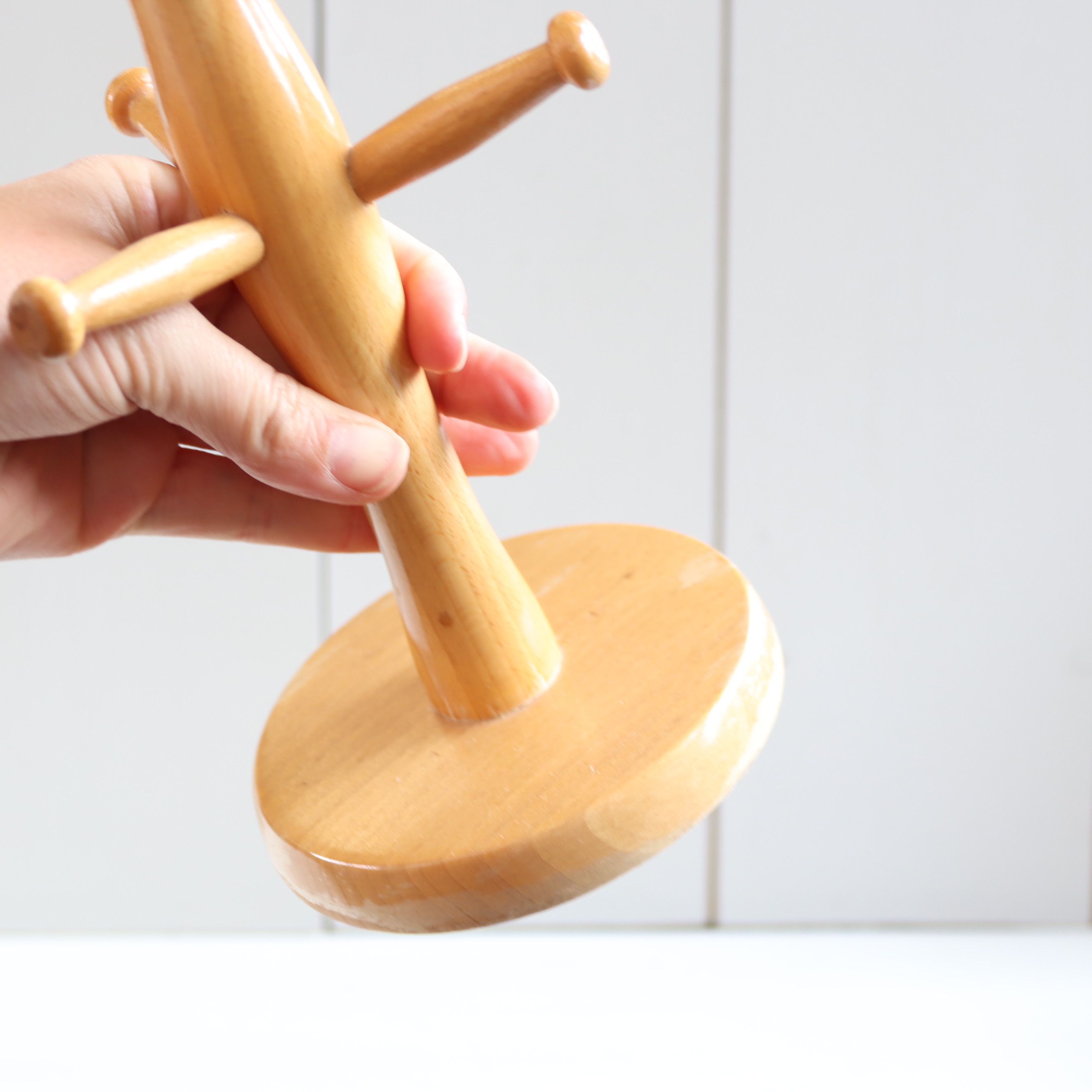 beker rek hout mokkenhouder
