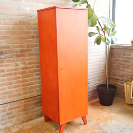 Vintage hoge smalle kast