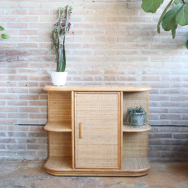 Rotan klein dressoir