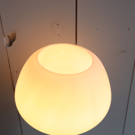 Vintage Deense wandlamp melkglas messing