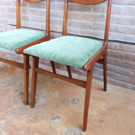 Vintage eettafel stoelen groen velvet
