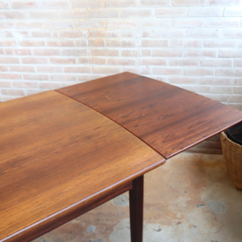 Vintage Deense eettafel uitschuifbaar jaren 60