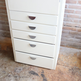 Vintage hoge smalle kast Bruynzeel