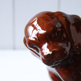 Vintage bloempot hond bruin