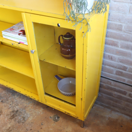Vintage kast dressoir geel