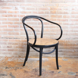 Vintage thonet stijl stoel zwart