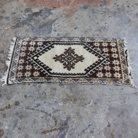 Vintage tapijt  ''deurmat''