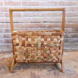 Vintage rotan lectuurmand