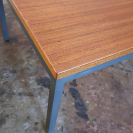 Vintage salontafel vierkant metaal hout mid-century