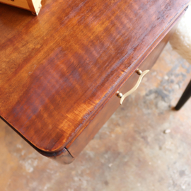 Vintage kaptafel  hout met kruk
