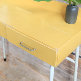 Vintage kaptafel geel