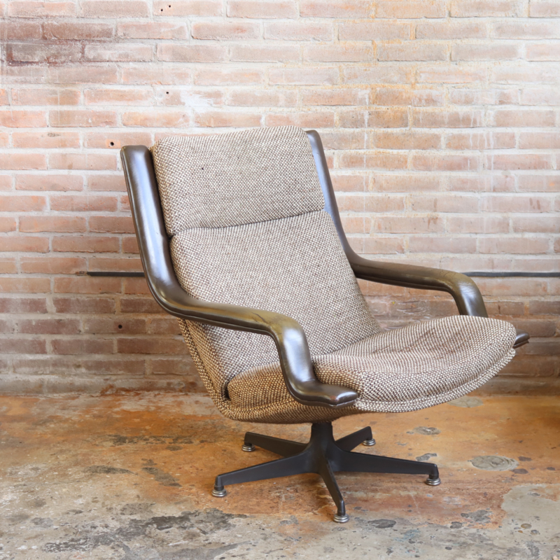 Vintage Artifort fauteuil leer | fauteuils & stoelen | Meutt vintage interior - webshop voor vintage interieur producten