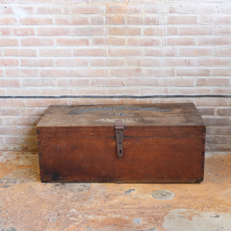vintage kist donker bruin salontafel