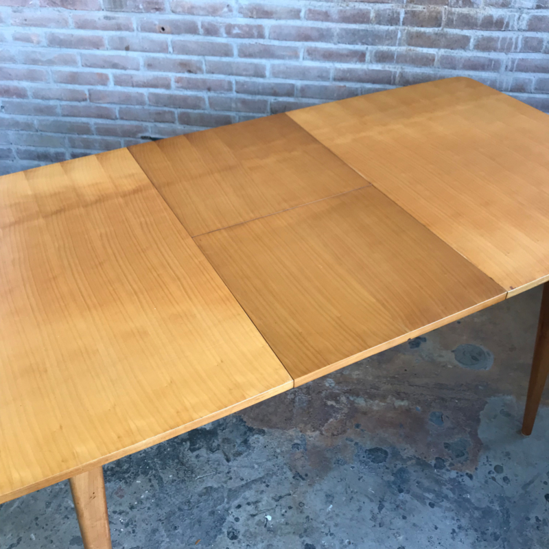 Vintage eettafel licht hout tafels Meutt vintage &amp; interior