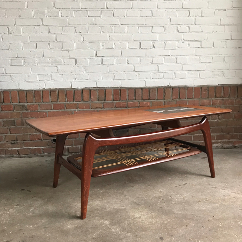 Vintage salon tafel van Teeffelen | NIEUW BINNEN | Meutt & interior - webshop voor vintage interieur producten