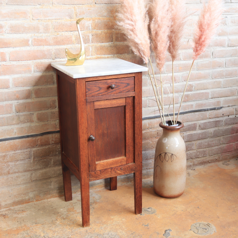 Vintage hoog marmer | kasten | & interior - webshop voor vintage interieur producten