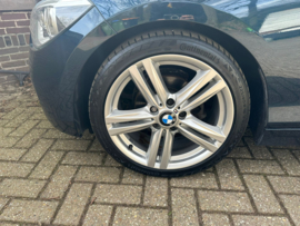 Bmw 1-serie 114i Upgrade Edition | Airco | Xenon | PDC | Navigatie |