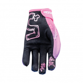 Five MXF4 Glove Slice