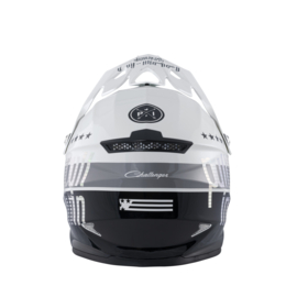Pull-in Helmet Master Black White Youth 2022
