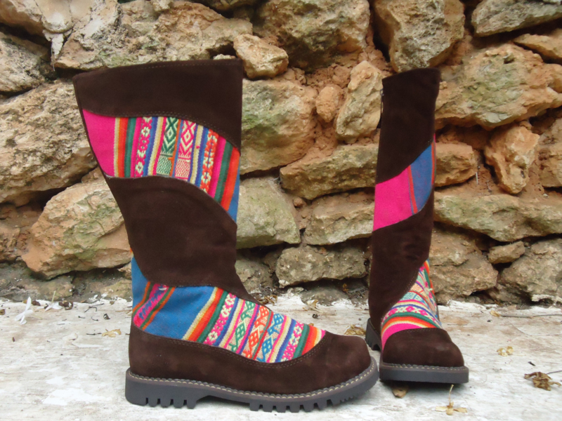Unique Tribal Boots (brown)