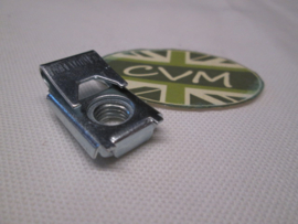 Clip met moer tankbevestiging 346071A