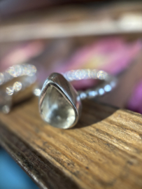 Exclusieve handgemaakte bolletjes ring druppel