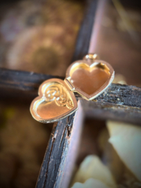 Vintage 14k hart medaillon