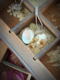Vintage medaillon met Amber steen