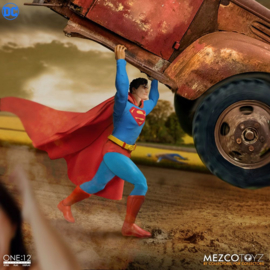 Mezco Marvel Action Figure 1/12 Superman Man of Steel Edition