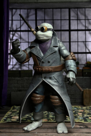 Neca Universal Studios x TMNT Ultimate Donatello as The Invisible Man