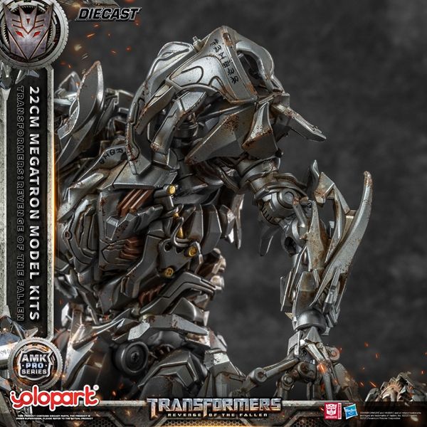 Yolopark Transformers: Revenge of the Fallen AMK Pro Series Plastic Model Kit Megatron