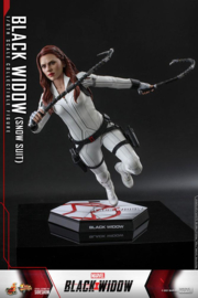 Hot Toys MM AF 1/6 Black Widow Snow Suit Version