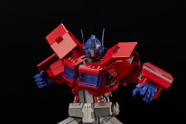 Flame Toys Furai Model Optimus Prime [IDW ver.]